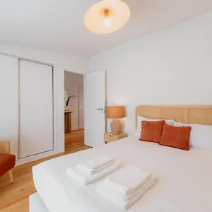 Orange House - Stunning One-bedroom 2e , Lisboa Portugal
